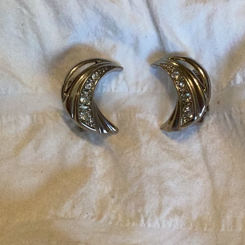 Elegant Silver Crescent Clip Earrings with Rhinestone Accent Vintage